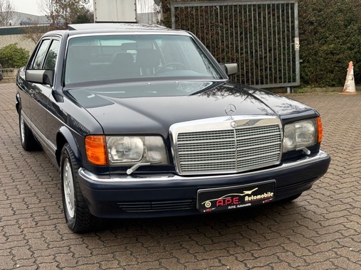 Mercedes-Benz 560 1990
