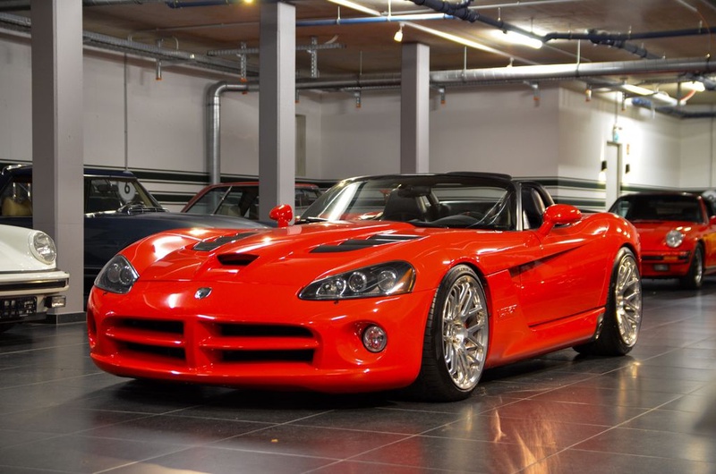 Dodge Viper
