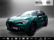 Alfa Romeo Stelvio 2023