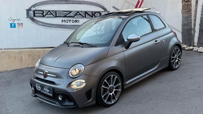 Abarth 595 2022