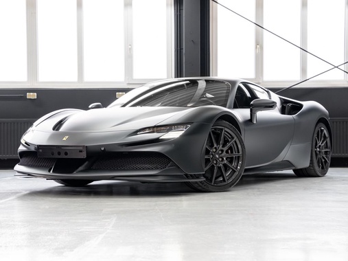 Ferrari SF90 2021