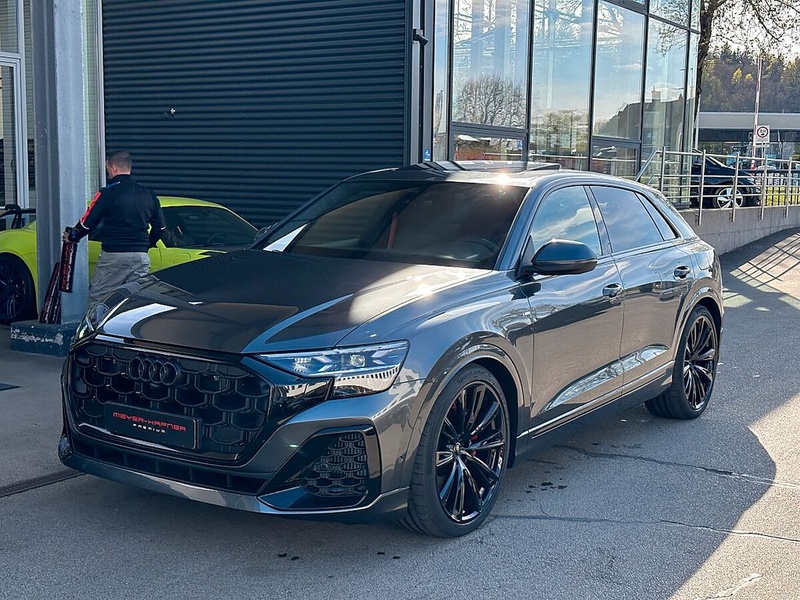 Audi Q8