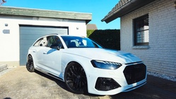 Audi RS4 2022