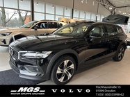 Volvo V60 2023