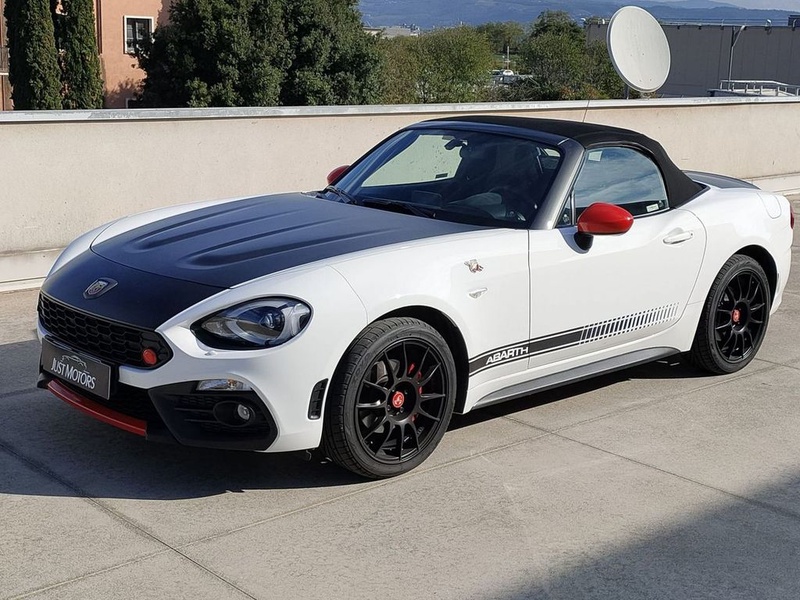 Abarth 124 Spider