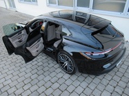 Porsche Taycan 2024