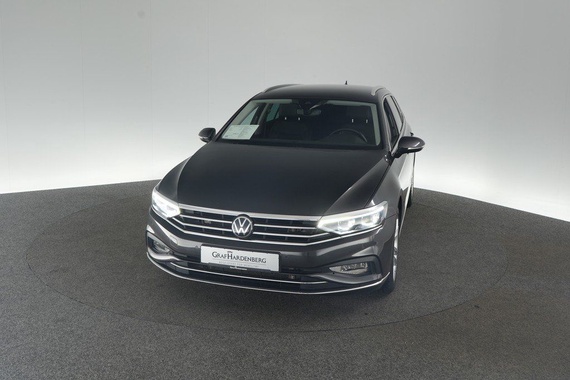 Volkswagen Passat 2022