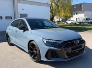 Audi RS3 2024