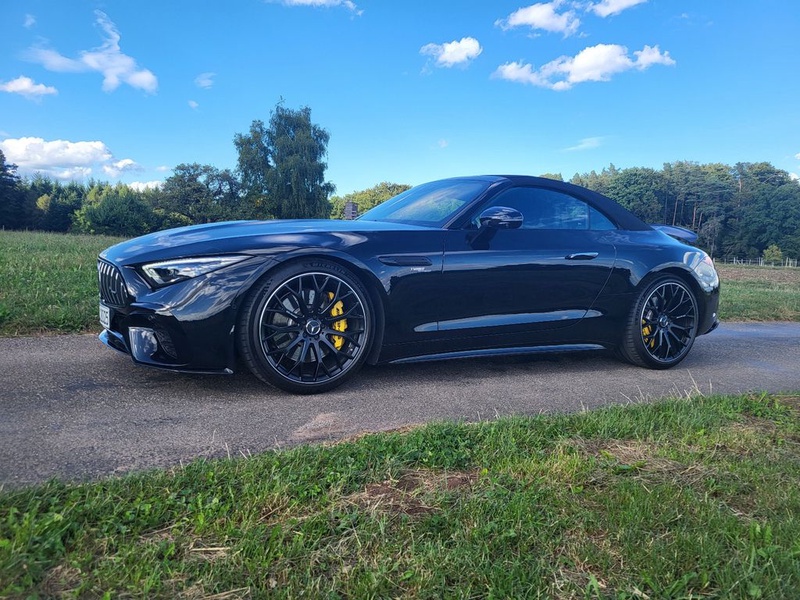 Mercedes-Benz SL-Class