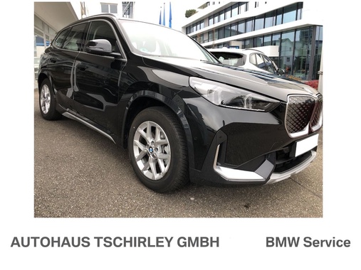 BMW iX1 2025