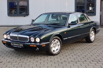 Jaguar XJ 2000