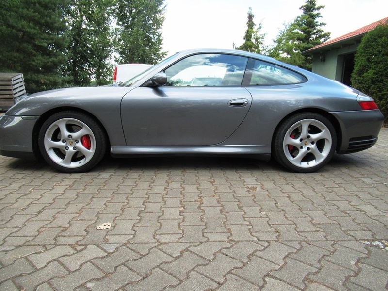 Porsche 996