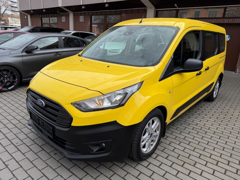 Ford Grand Tourneo