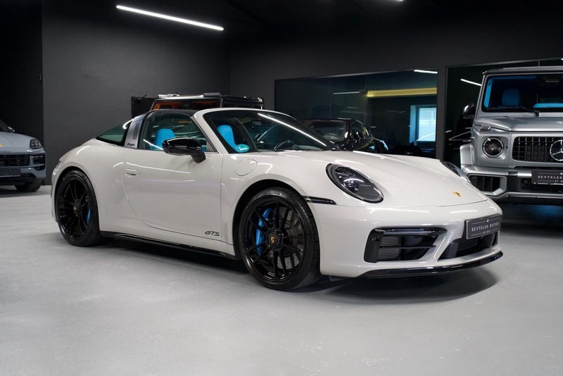 Porsche 992