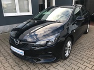 Opel Astra 2021