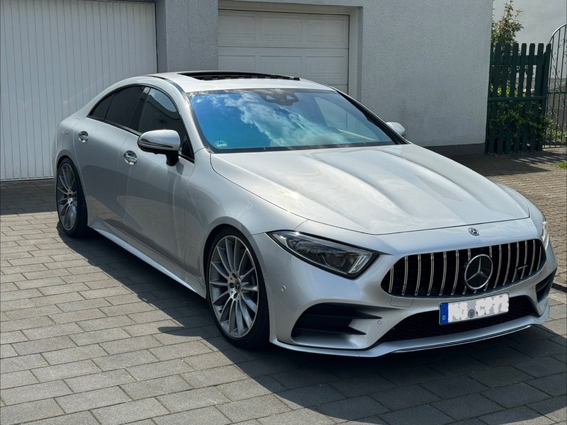 Mercedes-Benz CLS-Class