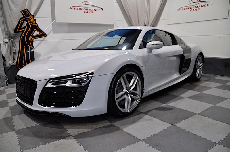 Audi R8