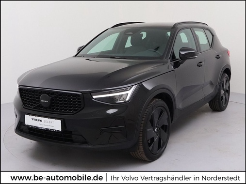 Volvo XC40 2025