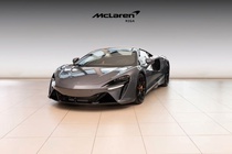 McLaren Artura 2024