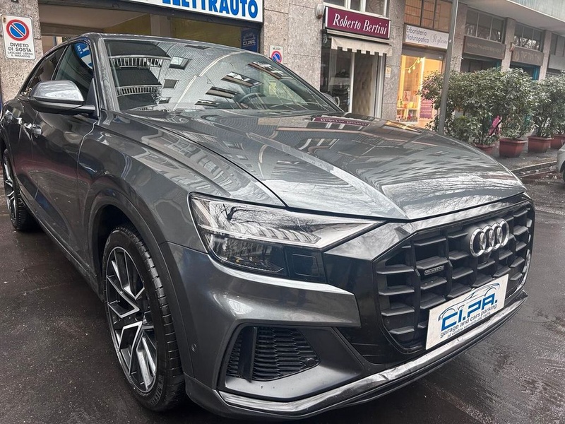 Audi Q8