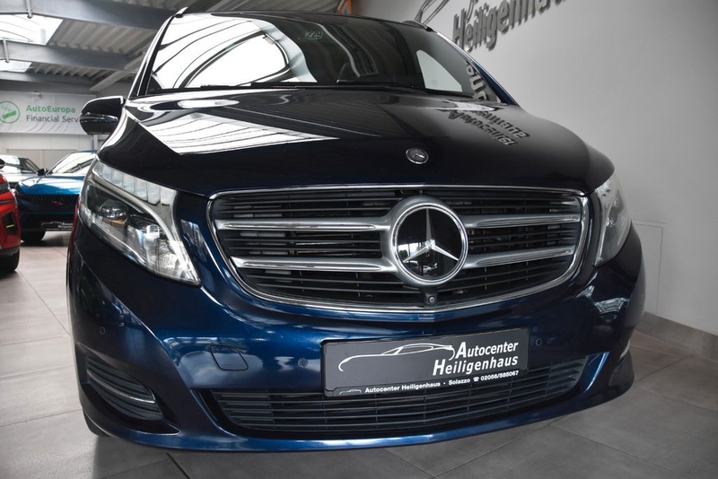 Mercedes-Benz V-Class