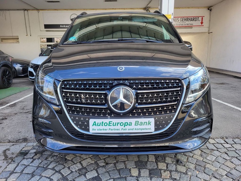 Mercedes-Benz V-Class