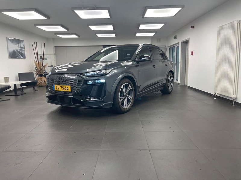 Audi Q6 e-tron