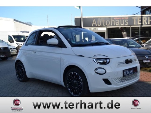 Fiat 500C 2022