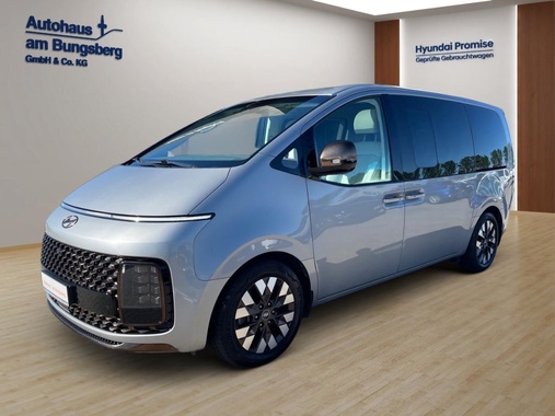 Hyundai Staria 2022