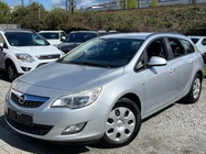 Opel Astra 2011