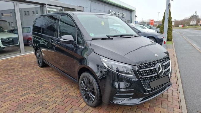 Mercedes-Benz V-Class 2025