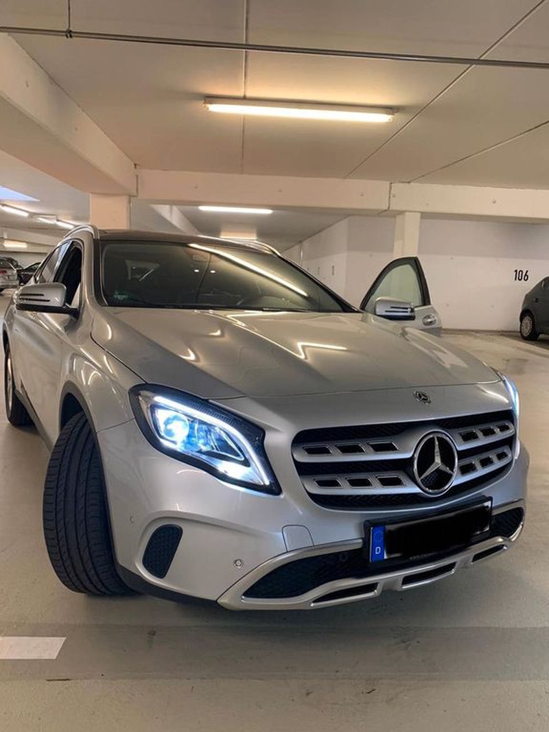 Mercedes-Benz GLA-Class