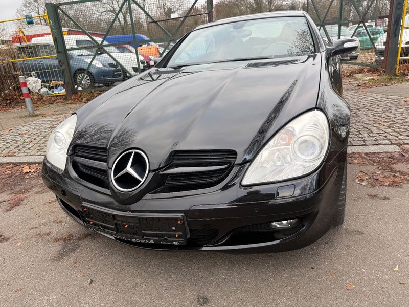 Mercedes-Benz SLK-Class