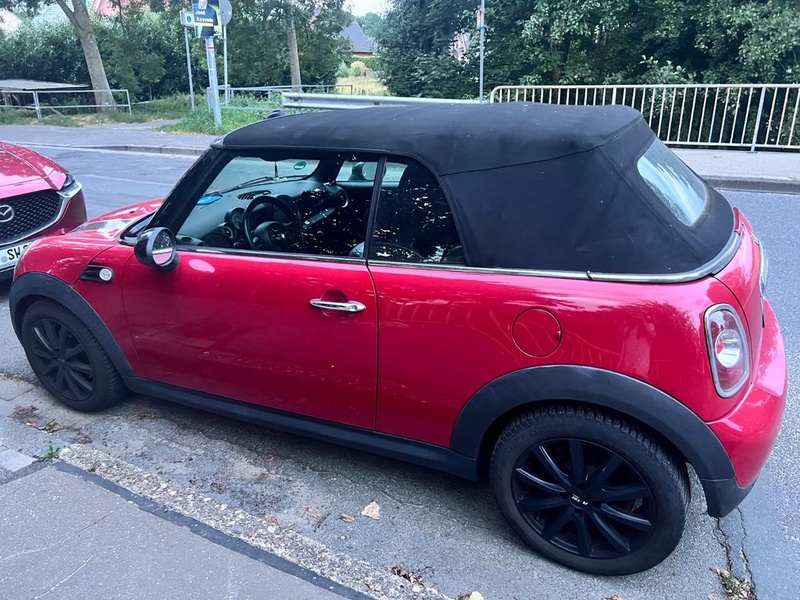 MINI Cabrio