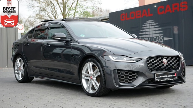 Jaguar XE 2022