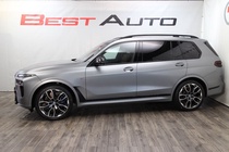 BMW X7 2025