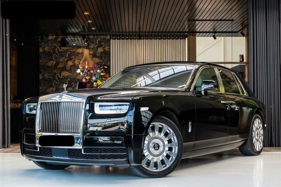 Rolls-Royce Phantom 2022