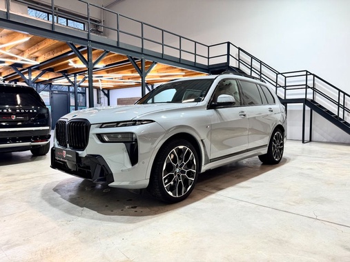 BMW X7 2024