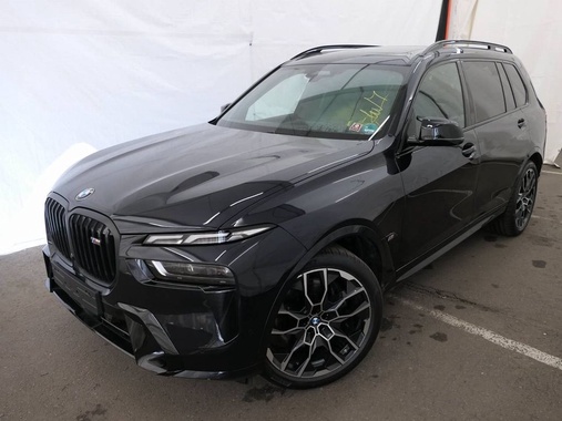 BMW X7 2025