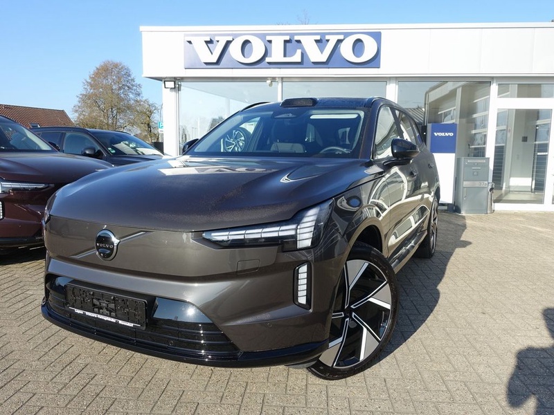 Volvo EX90