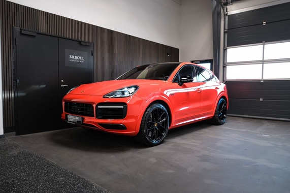Porsche Cayenne 2021