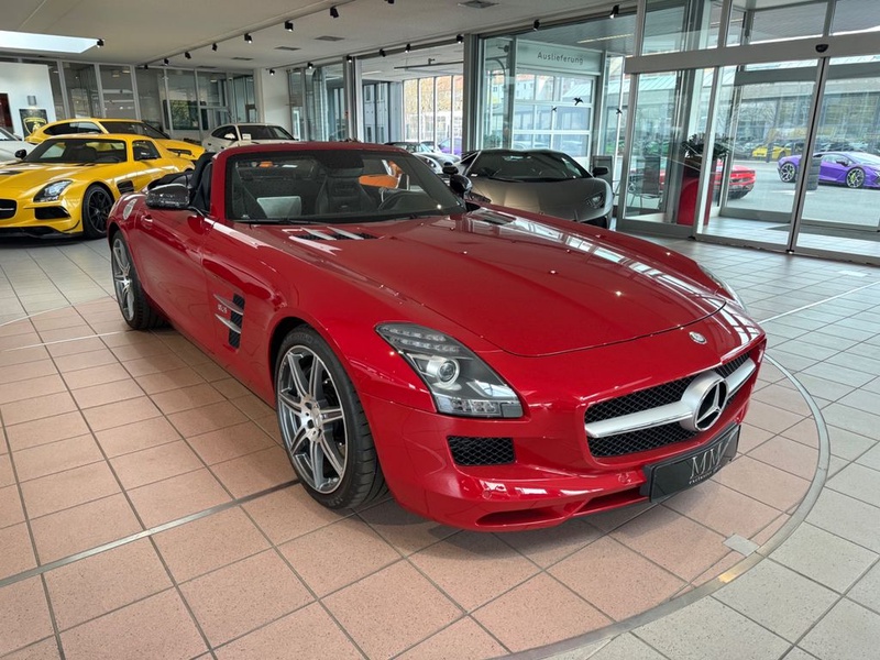 Mercedes-Benz SLS AMG