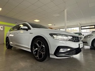 Volkswagen Passat 2023