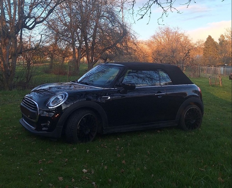 MINI Cabrio