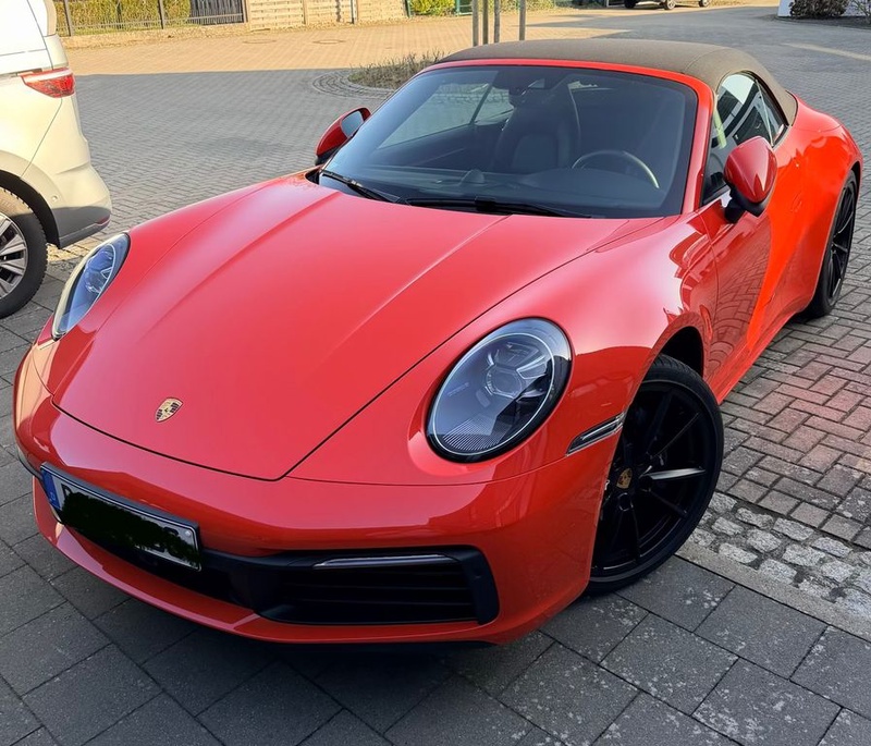 Porsche 992