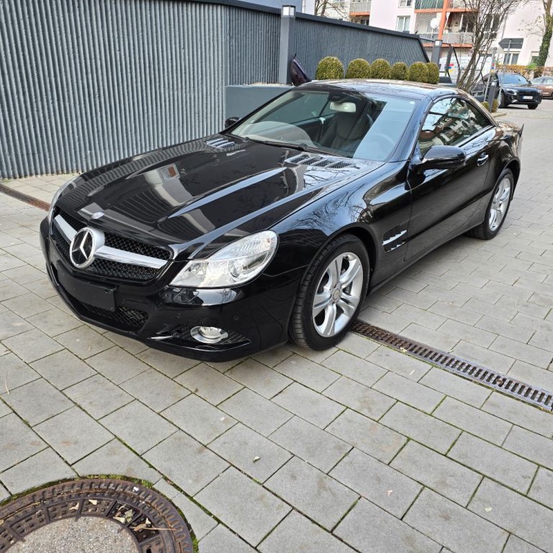 Mercedes-Benz SL-Class