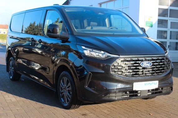 Ford Tourneo Custom 2025