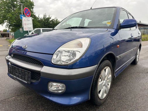 Daihatsu Sirion 2001