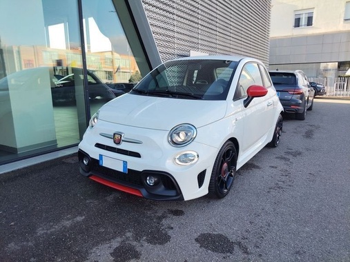 Abarth 595 2019