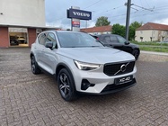 Volvo XC40 2025